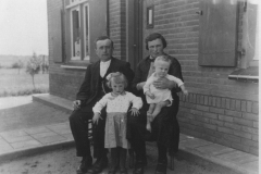 Datering 1937.  familie Wijers