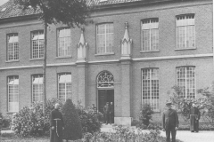 Datering 1890. Het Joseph paviljoen