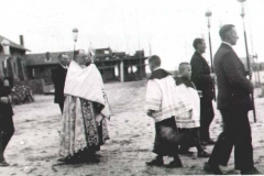 Datering 1935. St. Jozefkerk. Eerste sacramentsprocessie i