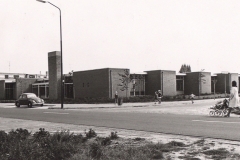 Datering onbekend. Dr.-Ottowschool-gebouwd-op-de-hoek-van-De-Raadstraat-en-de-Kennedystraat-in-het-uitbreidingsplan-Zuid-west.