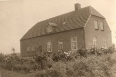 Datering 1954. Huis Wim Manders aan de Statenweg, Venhorst.