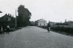 Datering 1944. Bergstraat.